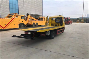 新丰非事故拖车