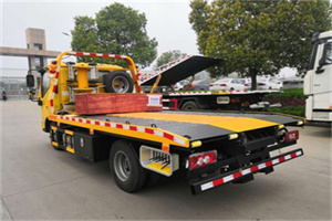 新丰道路救援拖车报价