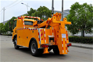 新丰高速路拖车费